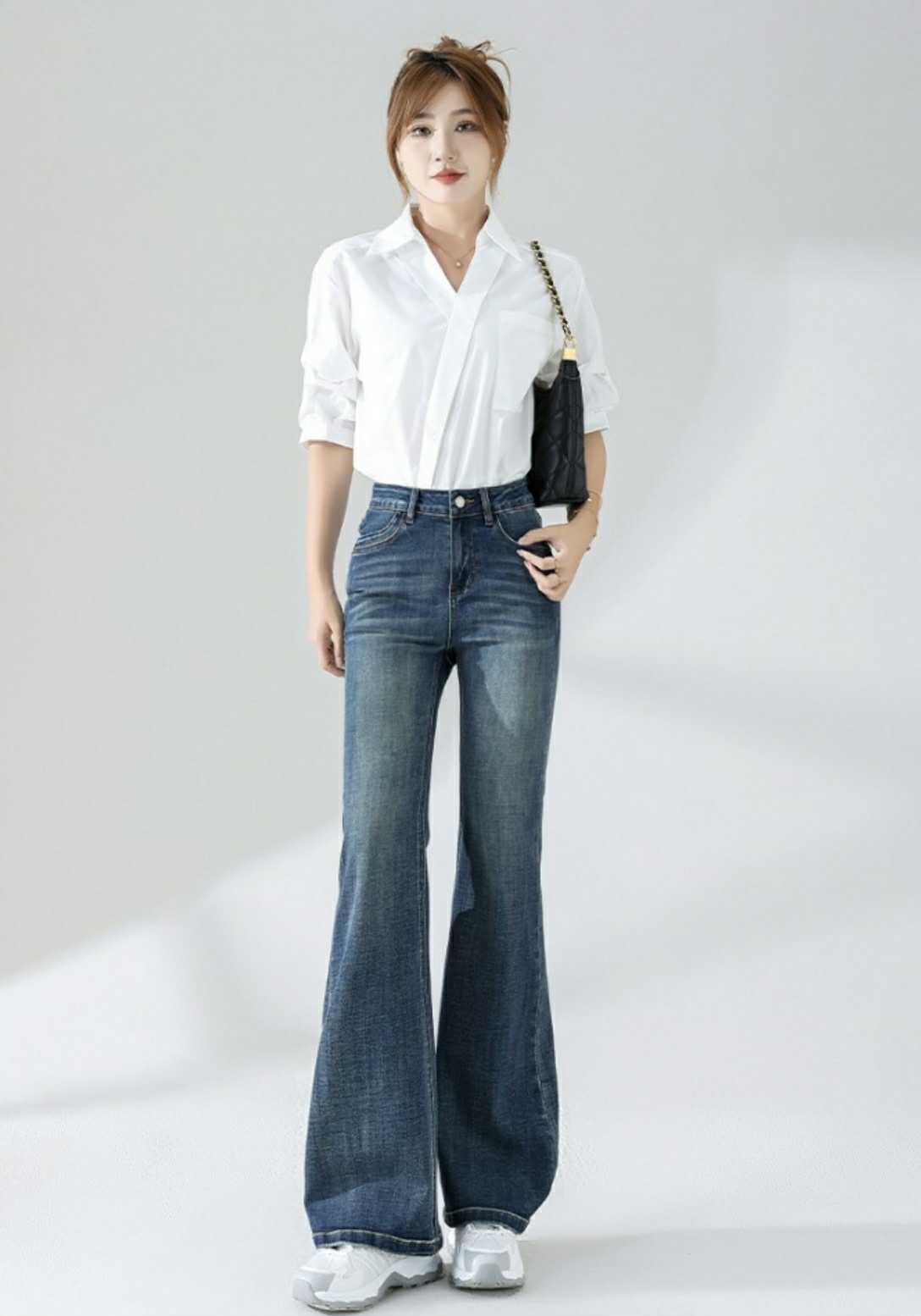 Low-Rise Flared Jeans